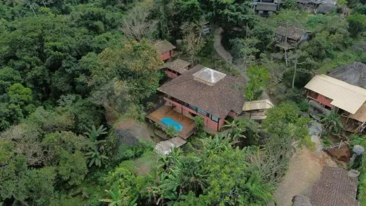 Casa com 3 Quartos à venda, 400m² no Barra Velha, Ilhabela