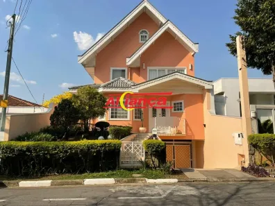 Sobrado com 4 Quartos para alugar, 466m² no Jardim Maia, Guarulhos