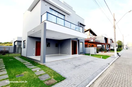 Casa de Condomínio com 4 Quartos à venda, 198m² no Campeche, Florianópolis
