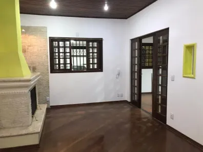 Casa com 2 Quartos para alugar, 216m² no Osvaldo Cruz, São Caetano do Sul