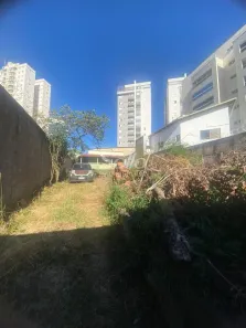Casa com 3 Quartos à venda, 119m² no Cidade Jardim, Uberlândia