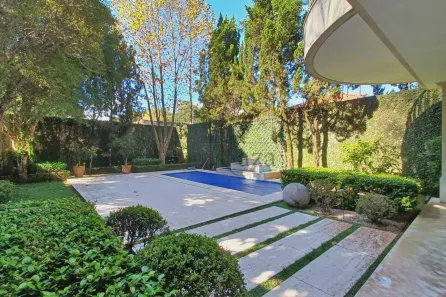 Casa com 4 Quartos à venda, 837m² no Vila Nova Conceição, São Paulo