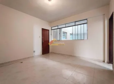 Apartamento com 3 Quartos para alugar, 109m² no Vila Belo Horizonte, Divinópolis