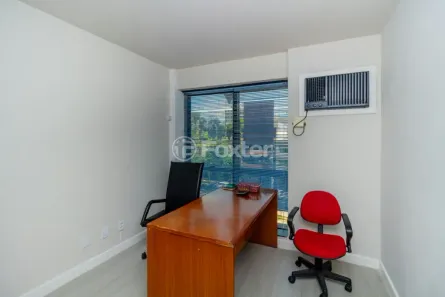 Sala Comercial à venda, 30m² no Rio Branco, Porto Alegre