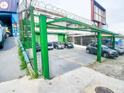 Prédio Comercial para venda ou aluguel, 650m² no Cidade Dutra, São Paulo