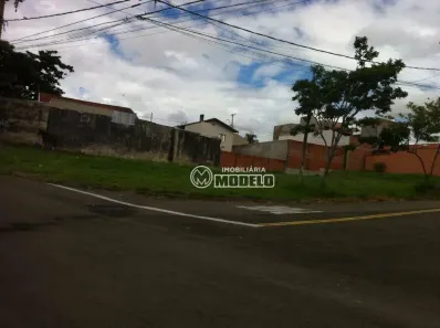 Lote/Terreno à venda, 301m² no Jupiá, Piracicaba