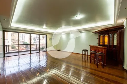 Apartamento com 4 Quartos à venda, 200m² no Icaraí, Niterói