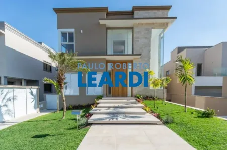Casa de Condomínio com 4 Quartos à venda, 526m² no Tamboré, Barueri