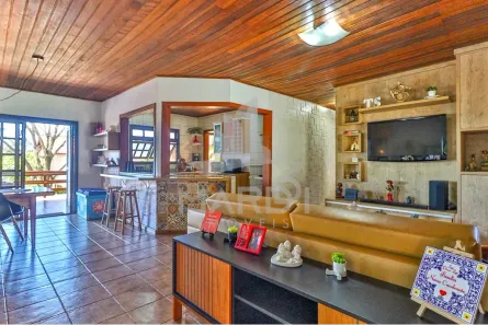 Casa com 2 Quartos à venda, 165m² no Hípica, Porto Alegre