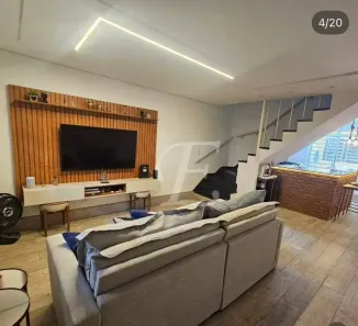 Sobrado com 2 Quartos à venda, 104m² no Vila Dom Pedro II, São Paulo