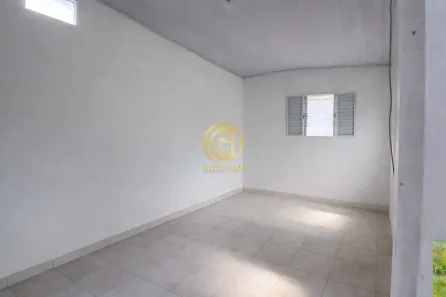 Casa com 2 Quartos à venda, 70m² no Jardim Santa Marina, Jacareí