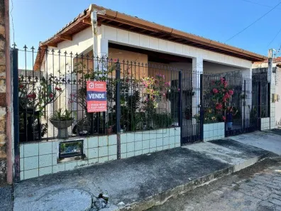 Casa com 3 Quartos à venda, 140m² no Emaús, Parnamirim