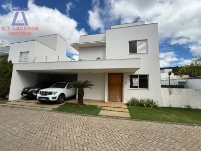 Casa de Condomínio com 4 Quartos para alugar, 160m² no Ibituruna, Montes Claros
