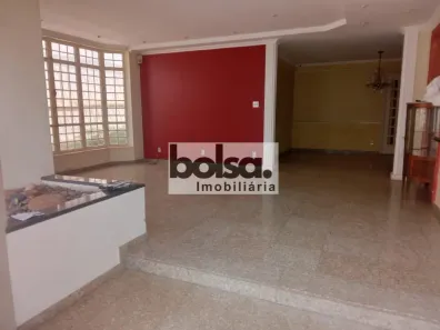 Imóvel Comercial com 3 Quartos à venda, 363m² no Vila Santa Tereza, Bauru
