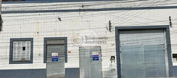 Casa com 13 Quartos para alugar, 350m² no Centro, Rio Grande