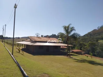 Fazenda/Sítio com 3 Quartos à venda, 5500m² no Jardim Alvorada, Formiga