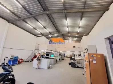 Galpão/Depósito/Armazém à venda, 780m² no Ermelinda, Belo Horizonte