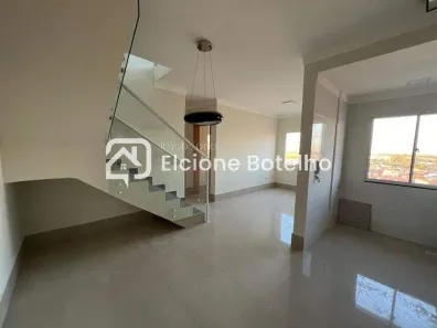 Cobertura com 3 Quartos para alugar, 100m² no Jardim Europa, Uberlândia