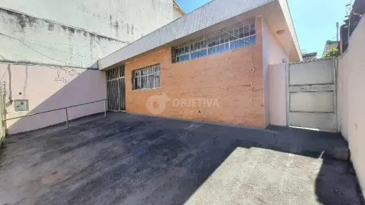 Casa com 5 Quartos para alugar, 162m² no Cazeca, Uberlândia