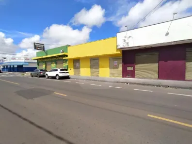 Ponto Comercial com 1 Quarto para alugar, 102m² no Tocantins, Uberlândia