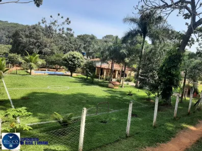 Fazenda/Sítio com 2 Quartos à venda, 4000m² no Setor Central, Bela Vista de Goiás