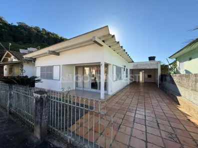 Casa com 3 Quartos à venda, 100m² no Azambuja, Brusque