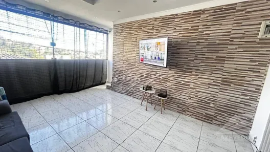 Sobrado com 2 Quartos à venda, 200m² no Jardim Zaira, Mauá