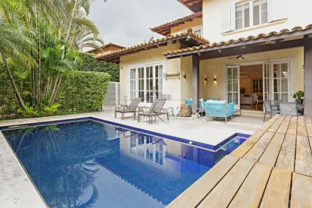 Casa de Condomínio com 4 Quartos para venda ou aluguel, 693m² no Jardim Luzitânia, São Paulo