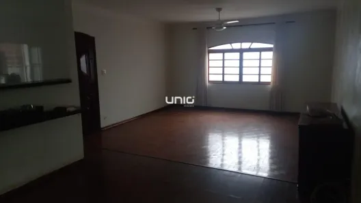 Casa com 3 Quartos à venda, 200m² no Vila Rezende, Piracicaba