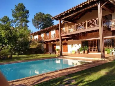 Casa de Condomínio com 4 Quartos à venda, 900m² no Alphaville Residencial Zero, Barueri