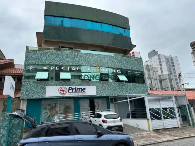 Sala Comercial para alugar, 190m² no Kobrasol, São José