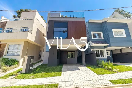 Casa de Condomínio com 4 Quartos à venda, 169m² no Santa Cândida, Curitiba
