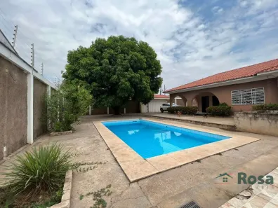 Casa com 5 Quartos à venda, 238m² no Cidade Alta, Cuiabá