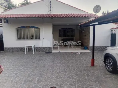 Casa com 2 Quartos à venda, 120m² no Praça Seca, Rio de Janeiro
