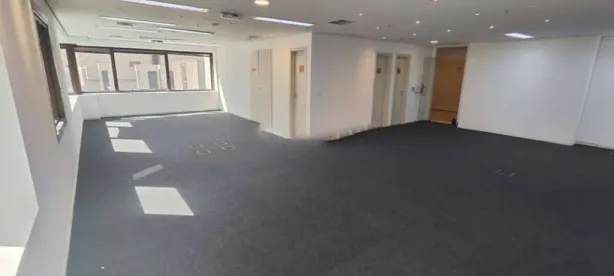 Sala Comercial para venda ou aluguel, 100m² no Itaim Bibi, São Paulo