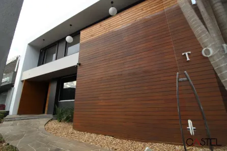 Casa com 3 Quartos à venda, 220m² no Três Figueiras, Porto Alegre