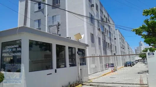 Apartamento com 2 Quartos à venda, 57m² no Abraão, Florianópolis