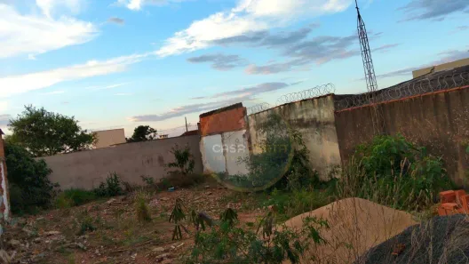 Lote/Terreno à venda, 300m² no Leblon, Uberaba