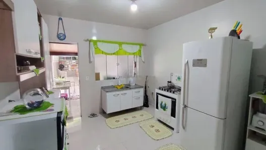 Sobrado com 2 Quartos à venda, 81m² no Salto Weissbach, Blumenau