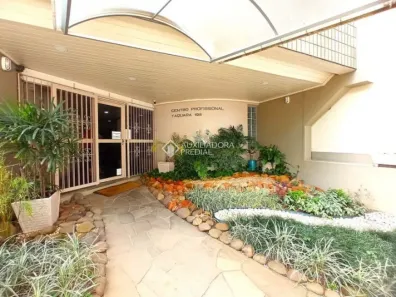 Sala Comercial à venda, 30m² no Petrópolis, Porto Alegre