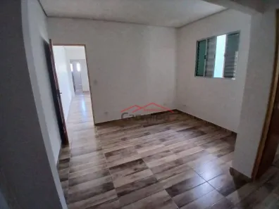 Casa com 2 Quartos para alugar, 60m² no Vila Maria Alta, São Paulo
