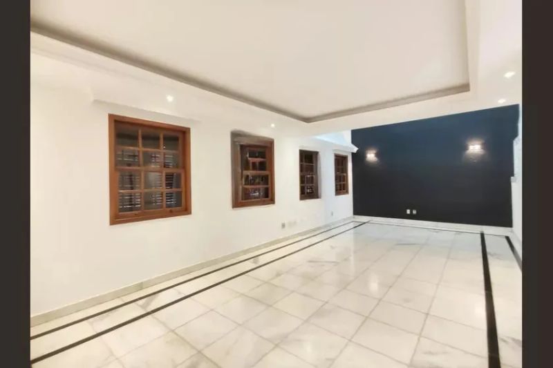 Casa com 4 quartos — Santa Lúcia, Belo Horizonte