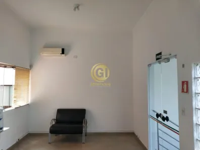 Sala Comercial para alugar, 30m² no Jardim Mesquita, Jacareí