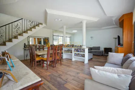 Casa com 5 Quartos à venda, 233m² no Vila Nova Caledônia, São Paulo
