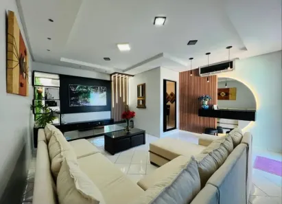 Casa com 3 Quartos à venda, 231m² no Japiim, Manaus