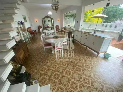 Casa com 4 Quartos à venda, 240m² no Charitas, Niterói