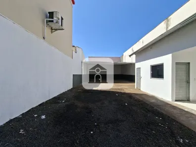 Galpão/Depósito/Armazém para alugar, 40m² no Jardim Europa, Uberlândia