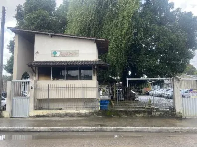 Casa com 2 Quartos à venda, 47m² no Santos Dumont, Maceió