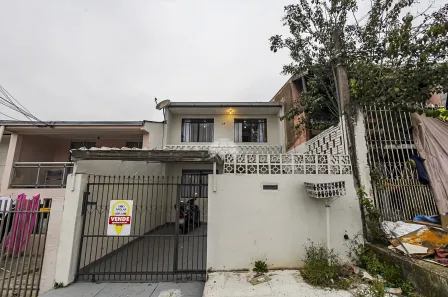 Sobrado com 2 Quartos à venda, 75m² no Barreirinha, Curitiba