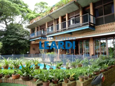 Casa com 4 Quartos à venda, 1000m² no Pacaembu, São Paulo